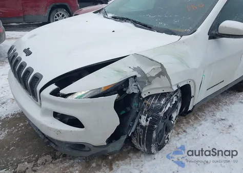 2018 Jeep Cherokee Latitude Fwd z USA, uszkodzony, nr VIN 1C4PJLCB3JD620457